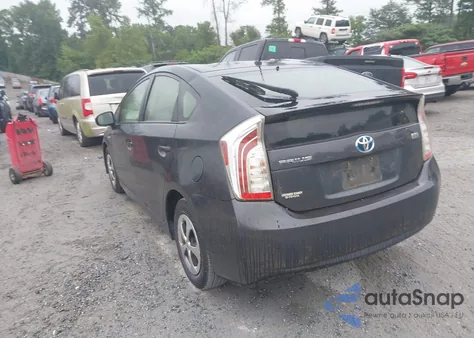 2012 Toyota Prius Two из США, поврежденный, VIN JTDKN3DU8C1586275